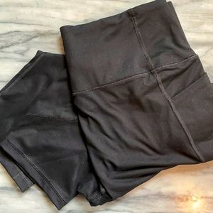 Victoria’s Secret Knockout Capri Leggings